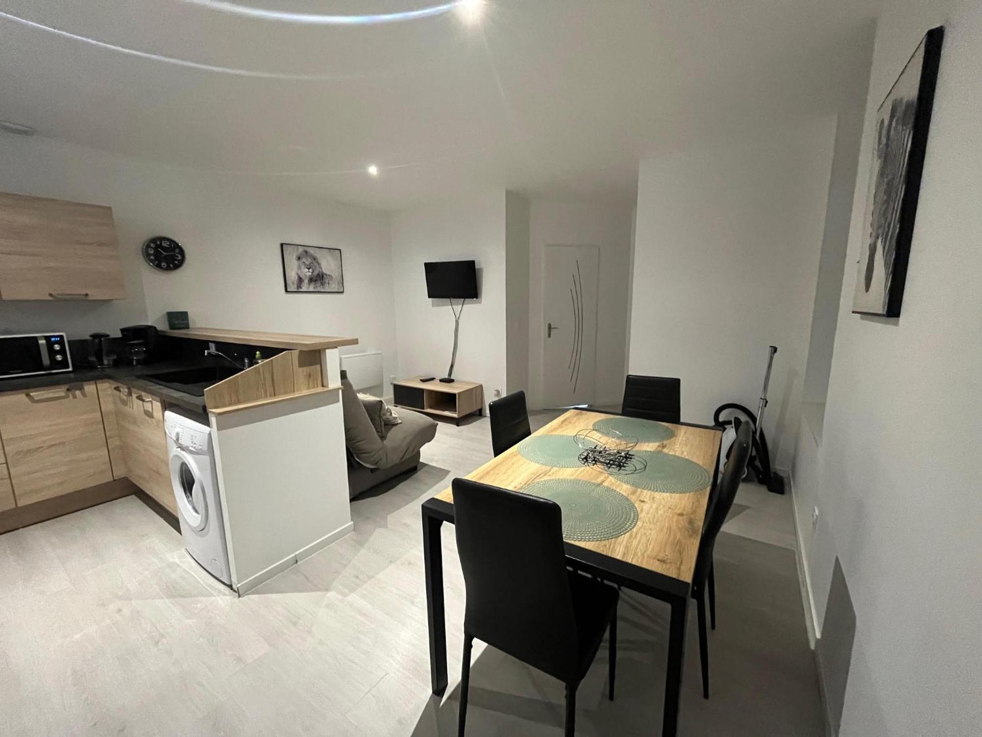 Lourdes : Superbe T2 42M2 Apartman Kültér fotó